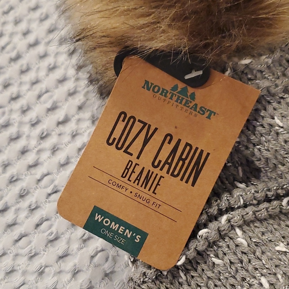 Cozy Cabin Women's Beanie (48) - Picture 3 of 3
